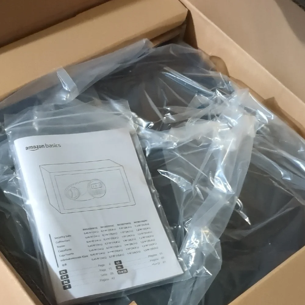 Amazon Basics Black Electronic Safe - Picture 2 of 2